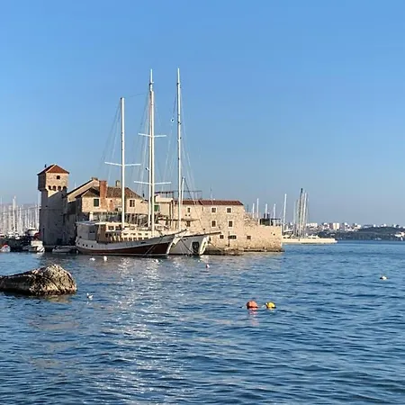 New Summer * Kastela